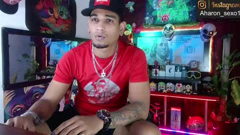 Snapshot of sexo_aharon chatting on November 2025 05:21:02 AM Aharon ravelo online show from November 2025 05:21:02 AM