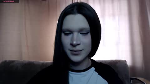 Snapshot of sexpired_princess chatting on February 2025 06:37:02 AM Nextdoor Princess online show from February 2025 06:37:02 AM