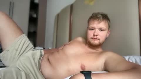 Snapshot of sexual_sbotage chatting on February 2026 03:58:01 AM Max Leman online show from February 2026 03:58:01 AM