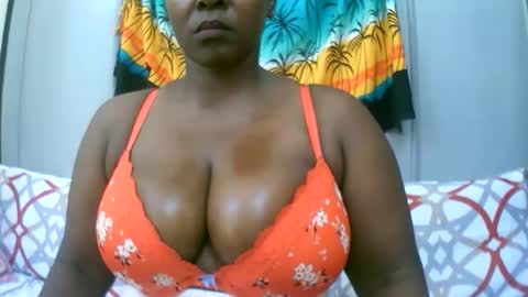 sexxi_ebony online show from December 2025 01:50:02 PM