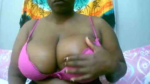 sexxi_ebony online show from February 2026 04:50:02 AM