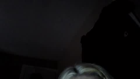 Snapshot of sexxiibossbabe chatting on December 2025 06:19:02 AM sexxiibossbabe online show from December 2025 06:19:02 AM