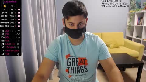 Snapshot of sexxxdickbig chatting on October 2025 07:54:02 AM Tommy online show from October 2025 07:54:02 AM