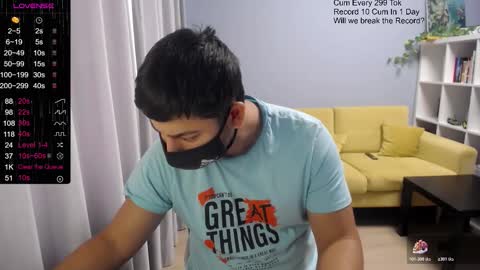 Snapshot of sexxxdickbig chatting on November 2025 07:43:02 AM Tommy online show from November 2025 07:43:02 AM