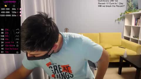 Snapshot of sexxxdickbig chatting on November 2025 07:29:02 AM Tommy online show from November 2025 07:29:02 AM