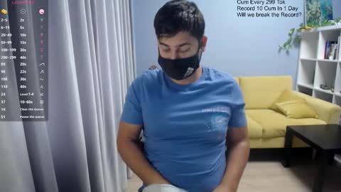 Snapshot of sexxxdickbig chatting on November 2025 06:56:01 AM Tommy online show from November 2025 06:56:01 AM