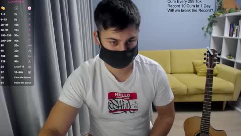 Snapshot of sexxxdickbig chatting on November 2025 07:56:01 PM Tommy online show from November 2025 07:56:01 PM