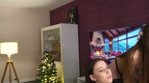 Hannah Monica Annie Andrea Eva Lina online show from December 2025 08:29:02 AM