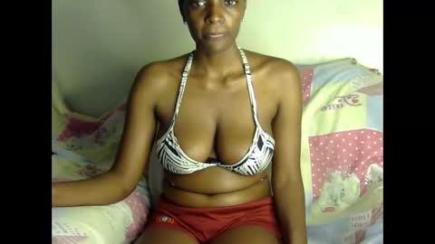 Snapshot of sexxy_boobiess chatting on October 2025 06:28:01 AM Natural boobs online show from October 2025 06:28:01 AM