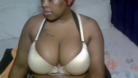 Snapshot of sexxy_brii chatting on May 2026 11:29:01 AM sexxy_brii online show from May 2026 11:29:01 AM