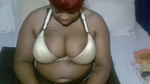 Snapshot of sexxy_brii chatting on June 2026 05:45:01 AM sexxy_brii online show from June 2026 05:45:01 AM