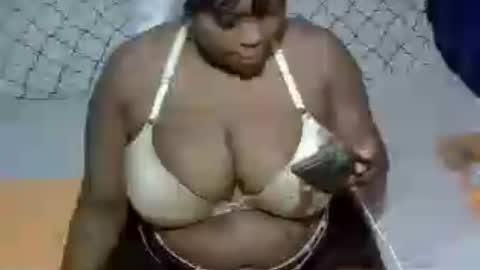 Snapshot of sexxy_brii chatting on July 2026 03:02:02 AM sexxy_brii online show from July 2026 03:02:02 AM