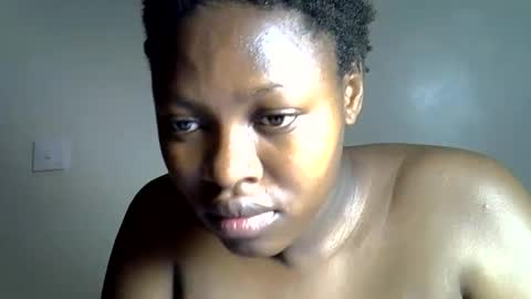 Snapshot of sexxy_butty chatting on April 2026 08:57:02 PM Gigie online show from April 2026 08:57:02 PM