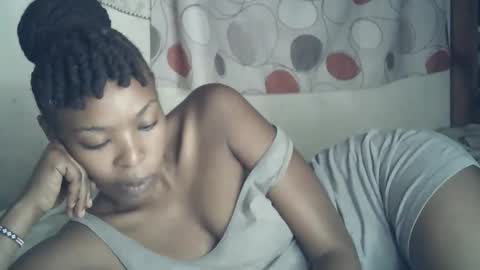 Snapshot of sexxy_curvy23 chatting on February 2026 04:19:02 AM sexxy_curvy23 online show from February 2026 04:19:02 AM