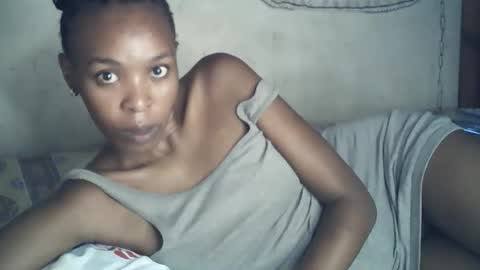 sexxy_curvy23 online show from April 2026 07:17:02 AM