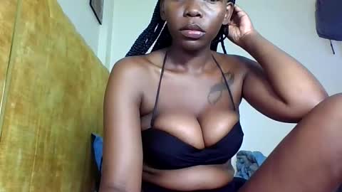 Snapshot of sexxy_goddes chatting on February 2026 08:58:02 AM skylar online show from February 2026 08:58:02 AM