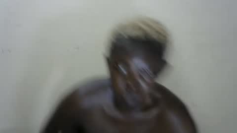 Snapshot of sexxy_triza chatting on December 2025 09:54:02 PM triza online show from December 2025 09:54:02 PM