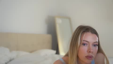 Lorry small boobs and Maya big boobs  friends with benefits online show from March 2026 05:45:02 PM