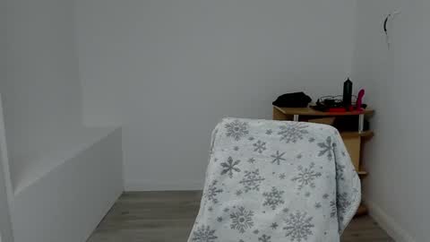 Sexxymuscles4U online show from December 2024 03:06:01 PM