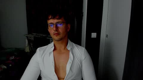 Sexxymuscles4U online show from October 2025 12:14:02 PM