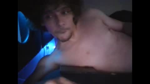 Snapshot of sexy25yrsk8r chatting on November 2025 09:31:01 AM SexyDreads420 online show from November 2025 09:31:01 AM