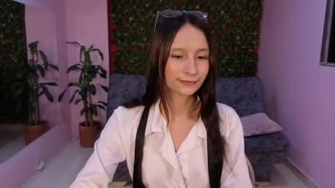 Ailin online show from June 2026 11:01:02 AM