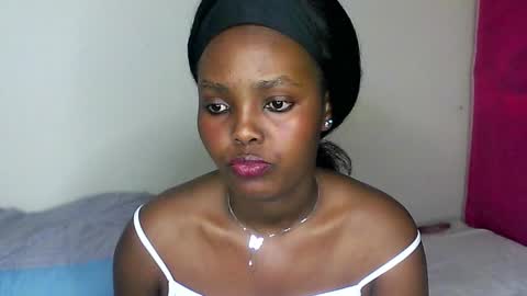 Snapshot of sexy_anayah chatting on March 2026 03:47:01 PM sexy_anayah online show from March 2026 03:47:01 PM