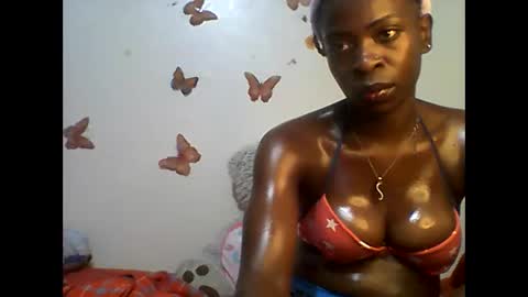 Snapshot of sexy_annbel chatting on November 2025 07:56:02 PM Ann online show from November 2025 07:56:02 PM