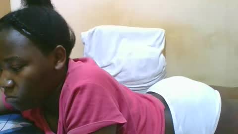 Snapshot of sexy_ariana90 chatting on November 2025 06:56:02 AM Reshia online show from November 2025 06:56:02 AM