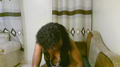 Ariana online show from November 2025 12:59:01 PM