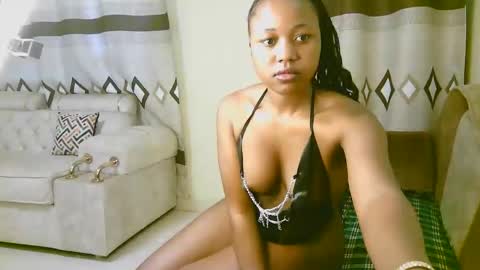 Ariana online show from December 2025 11:48:01 AM