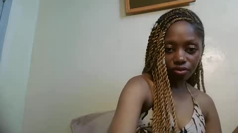 sexy_banny4 online show from April 2026 12:10:01 PM