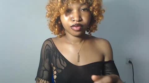 sexy_bluey247 online show from April 2026 02:29:01 PM