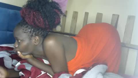 Snapshot of sexy_butty01 chatting on November 2025 05:57:02 PM sexy_butty01 online show from November 2025 05:57:02 PM