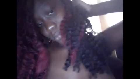 Snapshot of sexy_butty01 chatting on November 2025 05:24:01 AM sexy_butty01 online show from November 2025 05:24:01 AM