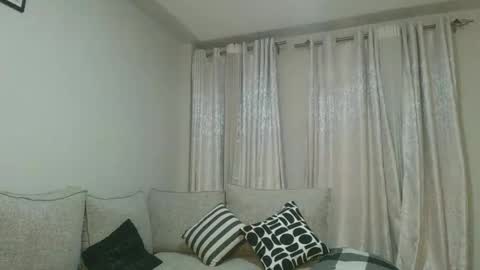 Stacy online show from April 2026 07:00:01 PM