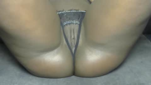 Snapshot of sexy_chocolate001 chatting on October 2025 09:41:01 AM sexy_chocolate001 online show from October 2025 09:41:01 AM