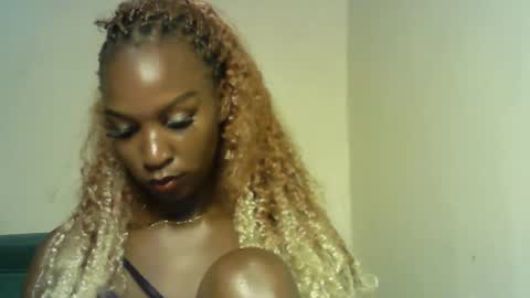 sexy_chocoy05 online show from March 2026 04:51:02 PM