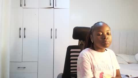 Snapshot of sexy_cutejoy chatting on April 2026 12:40:02 PM Joy online show from April 2026 12:40:02 PM