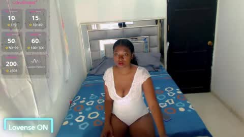 sexy_duo_girl online show from July 2026 11:04:01 AM