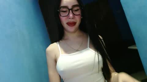 sexy_emily92 online show from February 2026 01:10:02 AM