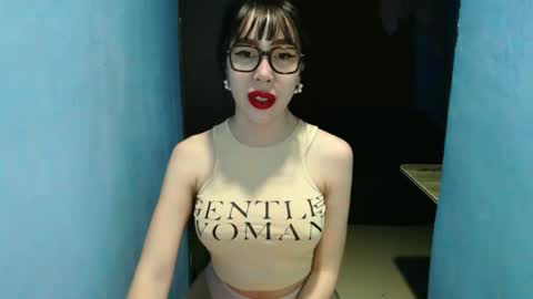 sexy_emily92 online show from March 2026 12:28:01 PM