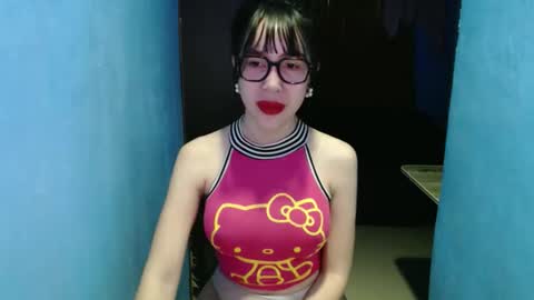 sexy_emily92 online show from March 2026 02:46:01 AM