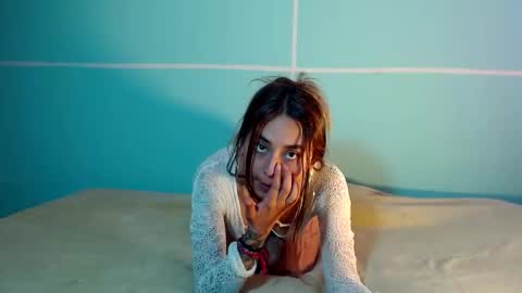 Antonella online show from February 2026 09:00:02 PM