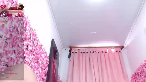 Snapshot of sexy_fresita chatting on February 2025 02:54:01 PM Soy Fresita online show from February 2025 02:54:01 PM