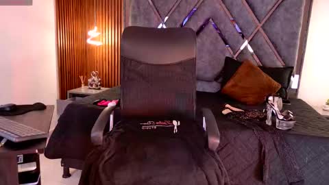 Dafne online show from February 2026 12:02:01 PM