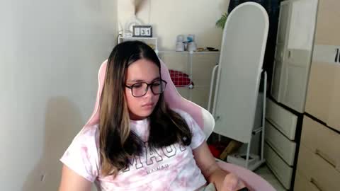 Snapshot of sexy_jasmin08 chatting on November 2025 11:34:01 AM sexy_jasmin08 online show from November 2025 11:34:01 AM