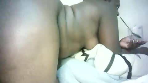 sweetjoy9 online show from March 2026 10:46:01 PM