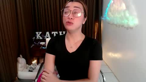 Kathy online show from October 2025 11:47:01 PM