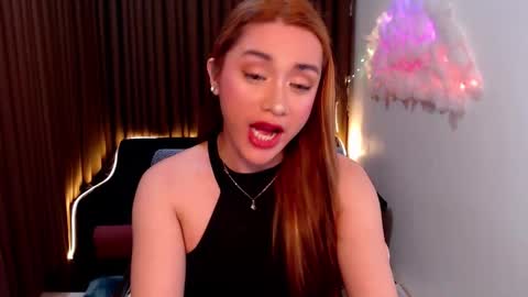 Snapshot of sexy_kitty699 chatting on November 2025 01:06:01 AM Kathy online show from November 2025 01:06:01 AM